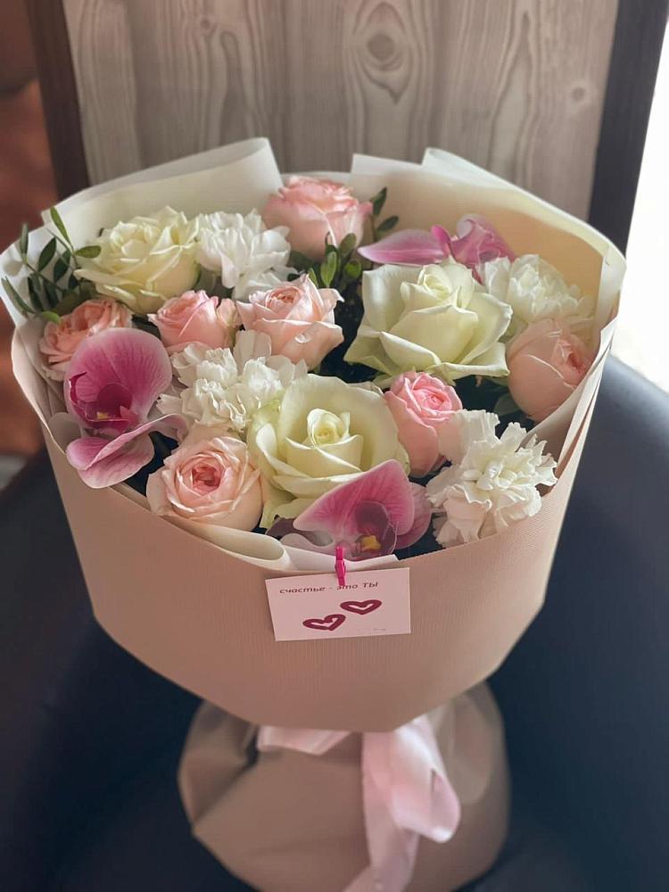 Букет цветов из: Орхидеи, Розы и Гвоздики в Черемушки