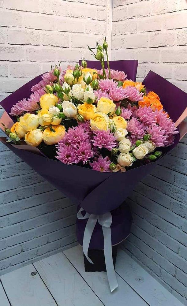 Букет цветов из: Хризантемы и Розы в Черемушки