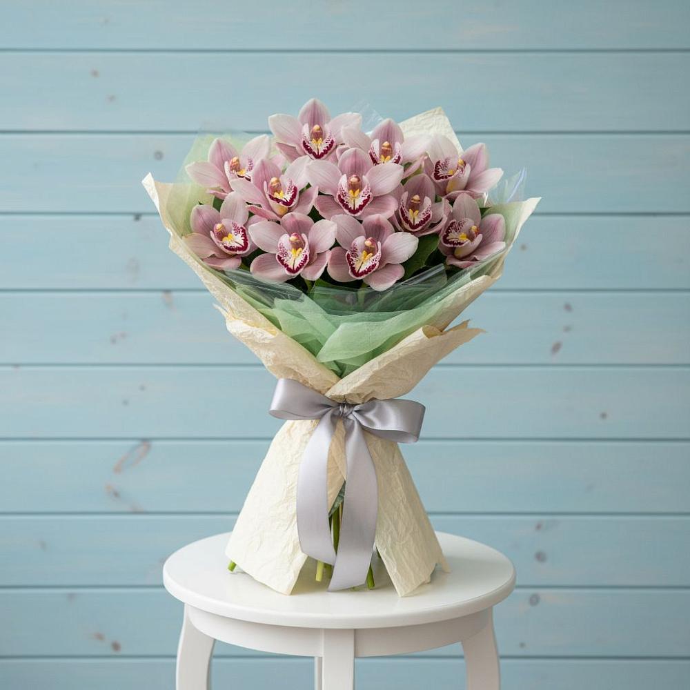 Букет цветов из: Орхидеи и Розы в Черемушки