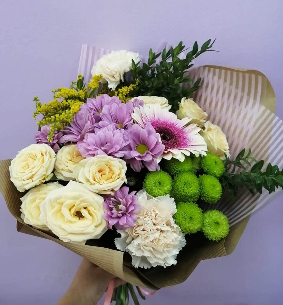 Букет цветов из: Хризантемы, Розы, Гвоздики и Герберы в Черемушки