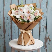 Букет цветов из:  Орхидеи и Розы в Черемушки